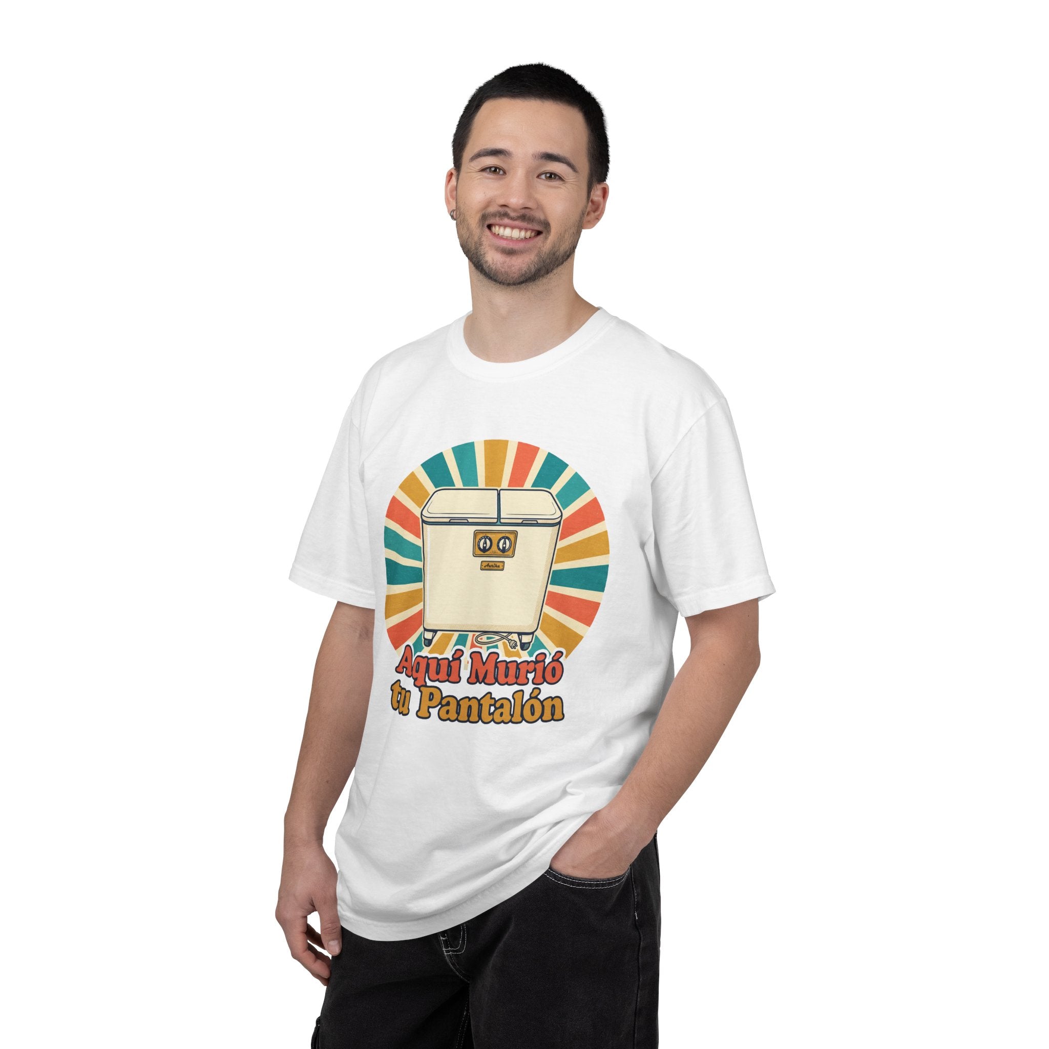 Retro Cuban Washing Machine T-Shirt — "Aquí Murió tu Pantalón" Vintage Tech Graphic Tee