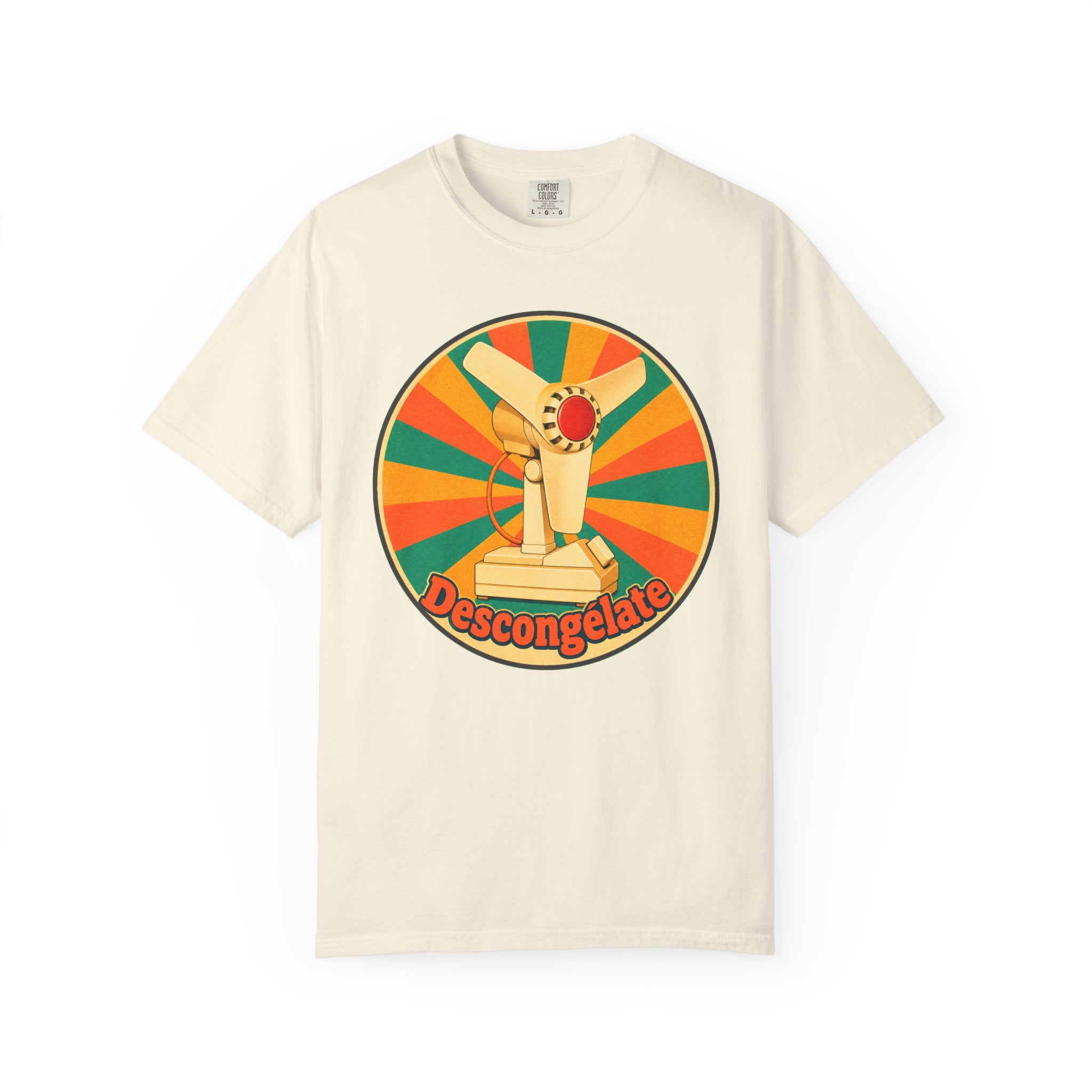 Retro Cuban Fan T-Shirt — "Descongélate" Vintage Tech Graphic Tee