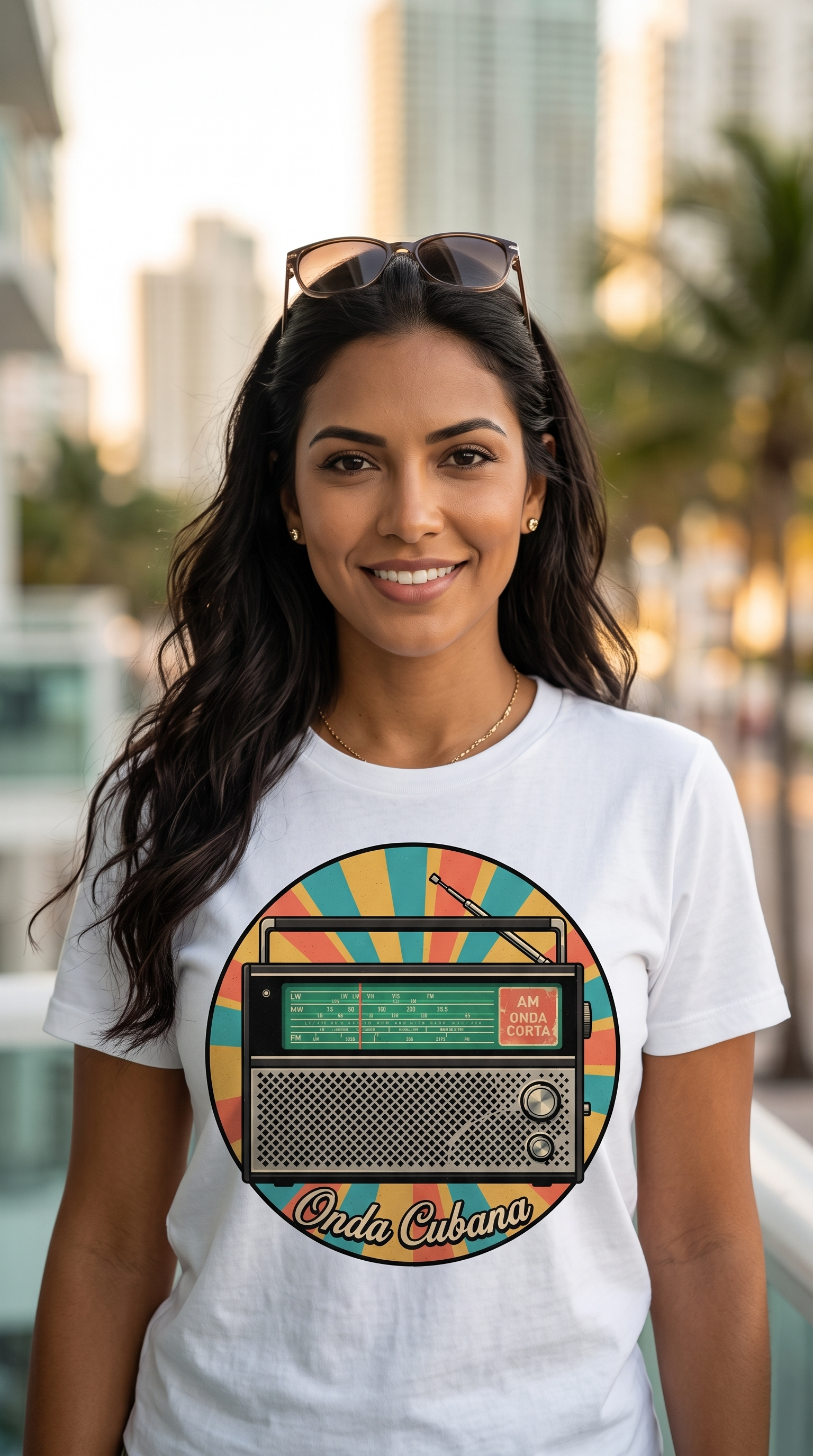 Onda Cubana Retro Radio T-shirt | Vintage Cuban Radio Graphic Tee