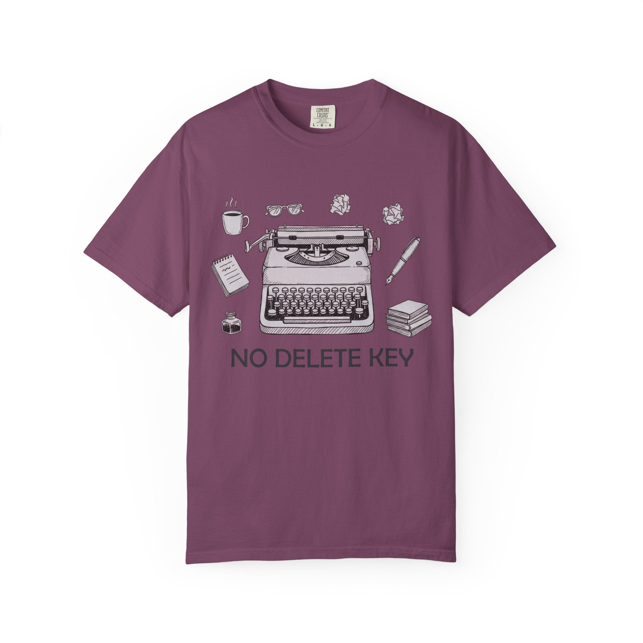 No Delete Key Typewriter T-Shirt | Writer Desk Illustration