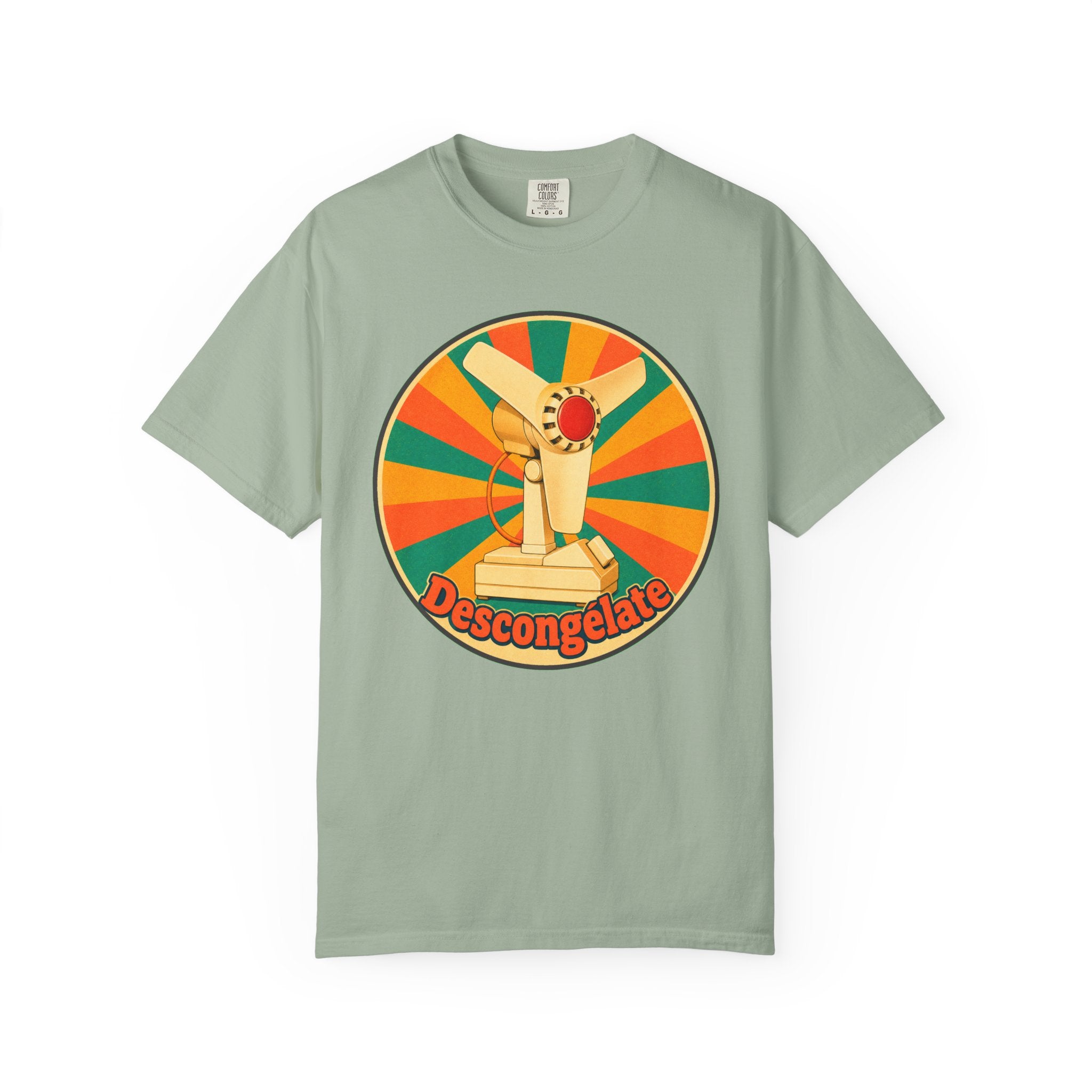 Retro Cuban Fan T-Shirt — "Descongélate" Vintage Tech Graphic Tee