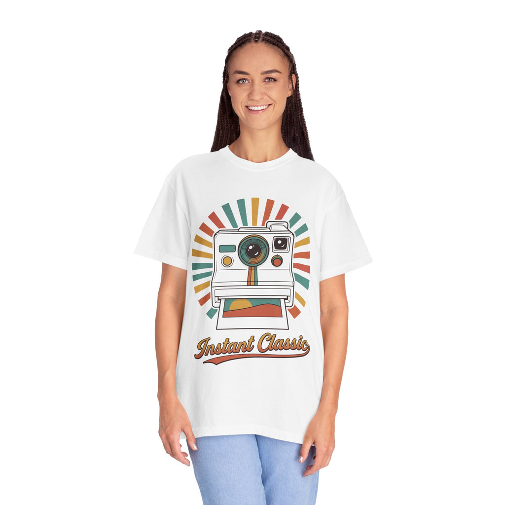 Retro Instant Camera T-shirt | Vintage Photography Tee, 80s Aesthetic