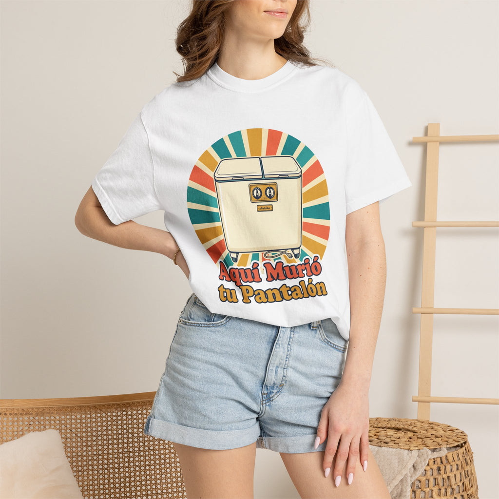 Retro Cuban Washing Machine T-Shirt — "Aquí Murió tu Pantalón" Vintage Tech Graphic Tee