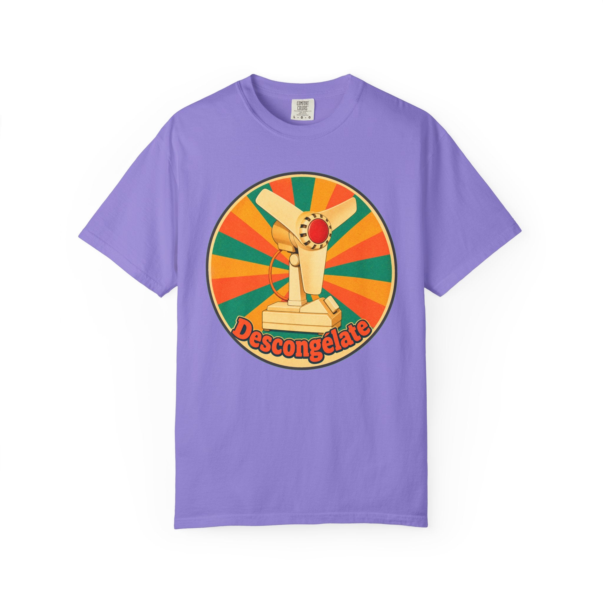 Retro Cuban Fan T-Shirt — "Descongélate" Vintage Tech Graphic Tee